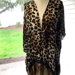 Women’s NWT CHICO’S Animal Print Leopard Fusion Ruana Wrap Kimono Duster OS